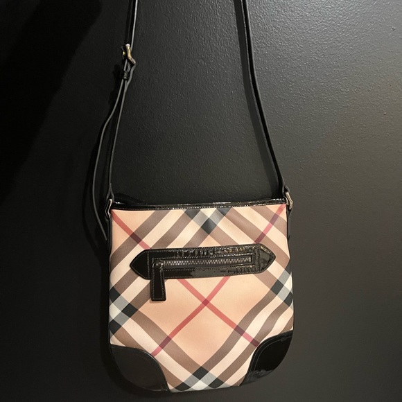 Burberry Nova Check Crossbody - Picture 4 of 5